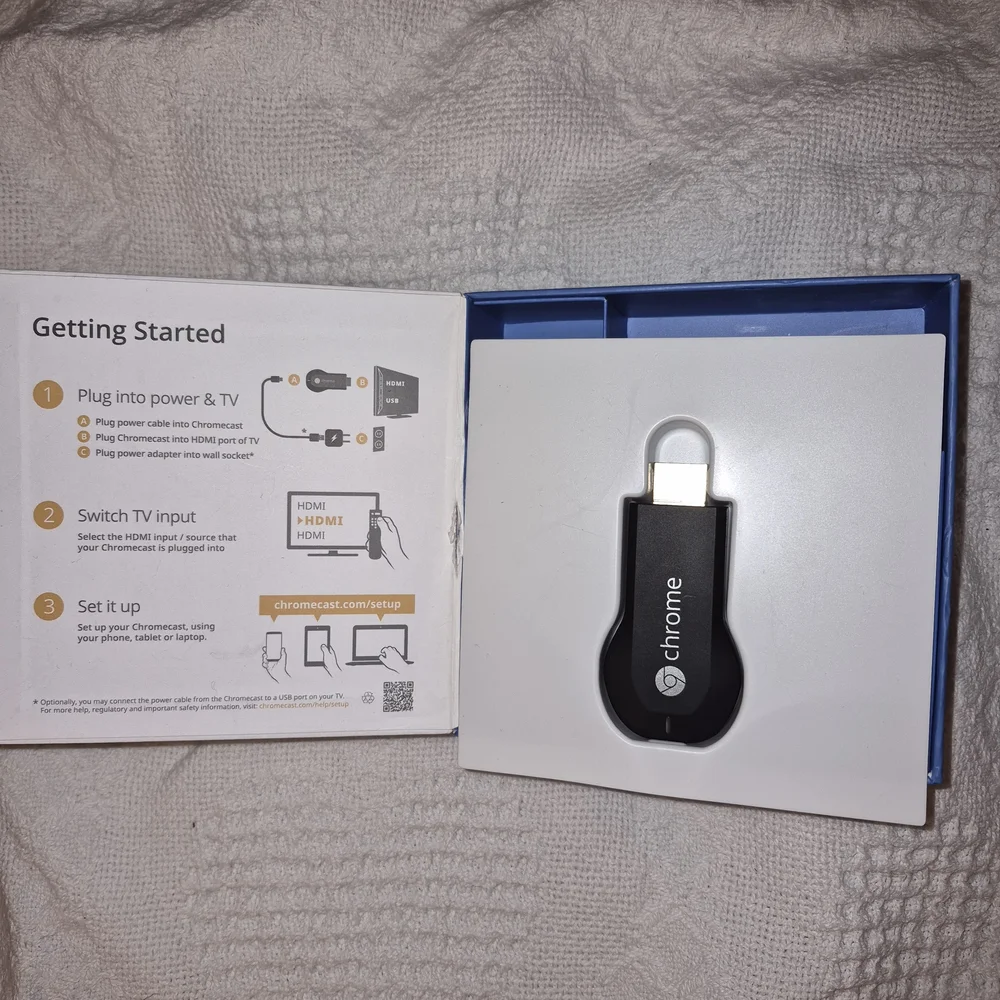 Google Chromecast Streaming Device